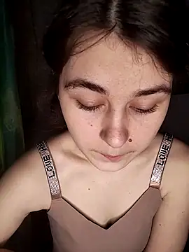 Snapshot of ToryTayler chatting on 11.13.25 ToryTayler online show from 11.13.25