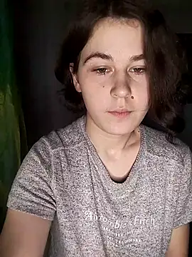 Snapshot of ToryTayler chatting on 12.01.25 ToryTayler online show from 12.01.25