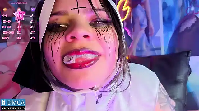 CandyKane06  online show from 10.30.25