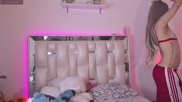 Darlyn tenderhot   online show from 03.15.26