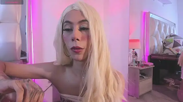 Darlyn tenderhot   online show from 04.12.26