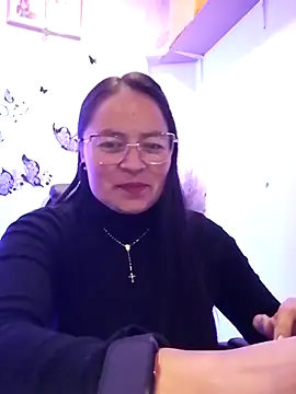 Daliz Leon online show from 09.19.25