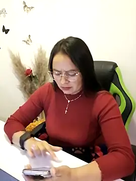 Daliz Leon online show from 10.02.25