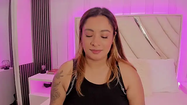 bellalumi online show from 09.13.25