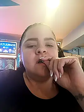 Snapshot of Miss_Adriana01 chatting on 09.09.25 Miss Adriana01 online show from 09.09.25