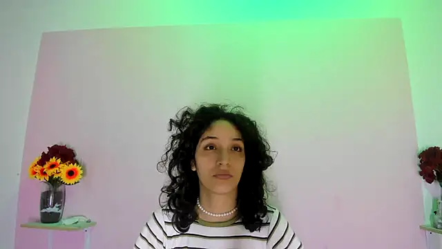 TeensNews18 online show from 10.28.25