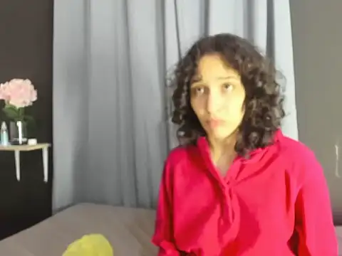 TeensNews18 online show from 11.26.25