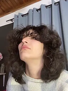 TeensNews18 online show from 04.09.26