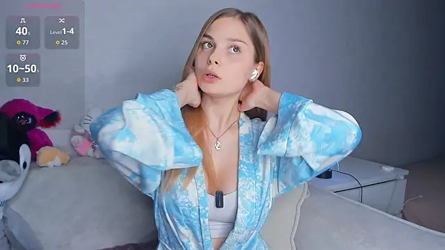 Snapshot of hidden_charm chatting on 02.11.26 hidden charm online show from 02.11.26