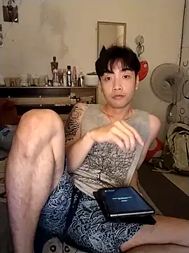 Snapshot of moaman190 chatting on 12.20.25 moaman190 online show from 12.20.25