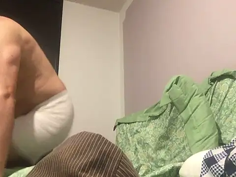 falconc1301 online show from 04.28.26