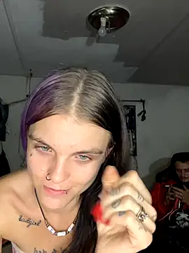 Snapshot of ittybittymeryssa chatting on 12.02.25 ittybittymeryssa online show from 12.02.25