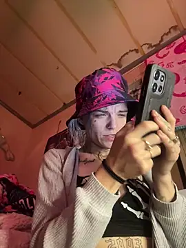 Snapshot of ittybittymeryssa chatting on 02.12.26 ittybittymeryssa online show from 02.12.26