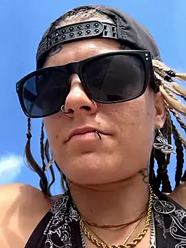 ittybittymeryssa online show from 04.06.26