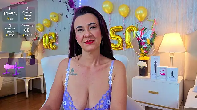 ScarleetJonson online show from 02.05.26