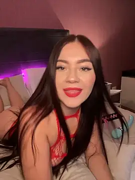 Alahia Monroe online show from 09.26.25