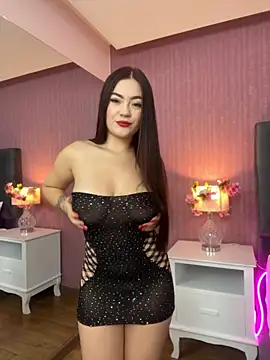 Alahia Monroe online show from 10.06.25