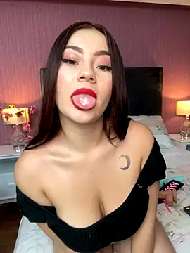 Alahia Monroe online show from 10.10.25