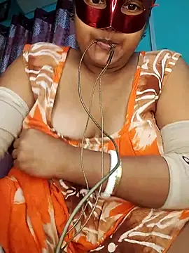 mimi87hoty online show from 12.16.25