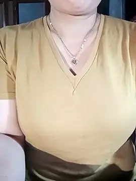 Candy-bae online show from 10.15.25