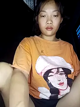 Ananine online show from 10.14.25