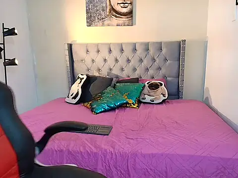 stewart mateo  online show from 11.04.25