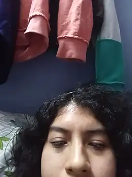 Snapshot of Syndel23 chatting on 09.13.25 Syndel23 online show from 09.13.25