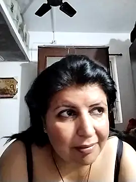 Snapshot of Jann_Riya333 chatting on 02.17.26 Jann Riya333 online show from 02.17.26
