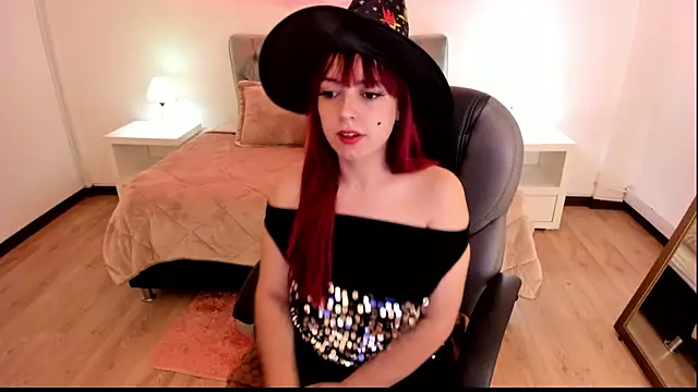 Blair red  online show from 10.30.25