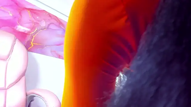 Snapshot of VICTORIAOBEY chatting on 11.27.25 VICTORIAOBEY online show from 11.27.25