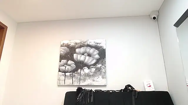 DonnaJoness online show from 10.11.25