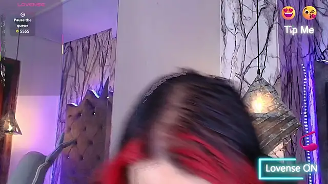 Zami Escobar of online show from 03.20.26