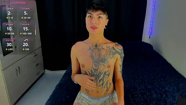 Dark luckyyy online show from 11.04.25