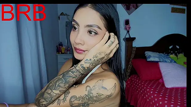 mia yireth online show from 12.22.25