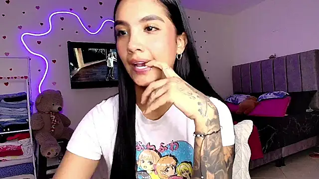 mia yireth online show from 02.21.26