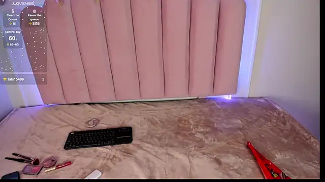 MissCandyliciouss online show from 09.23.25