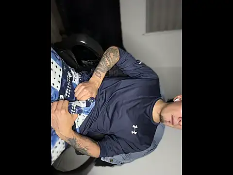 Juliopaspi online show from 04.17.26