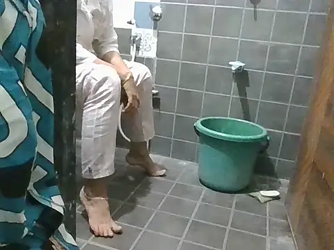 Roshani hoty online show from 03.23.26