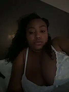 Snapshot of princesslivv chatting on 06.22.26 princesslivv online show from 06.22.26