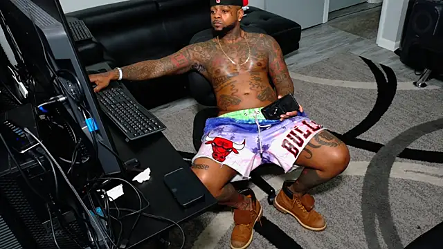 SLANGONDEMHOES online show from 02.13.26