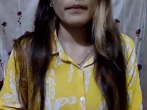 Amira90 online show from 10.18.25
