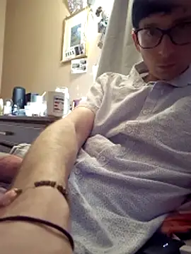 Snapshot of mresquared chatting on 03.06.26 mresquared online show from 03.06.26