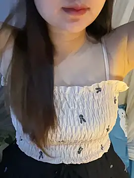 Hinne07 online show from 02.23.26