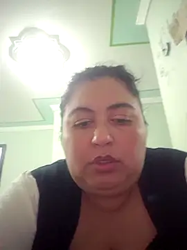 curvy diva  online show from 10.21.25