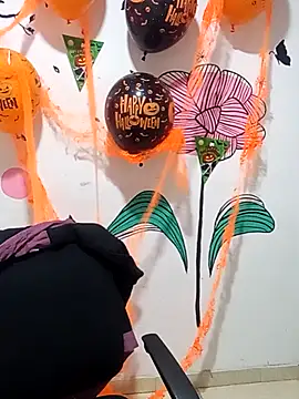 curvy diva  online show from 10.31.25