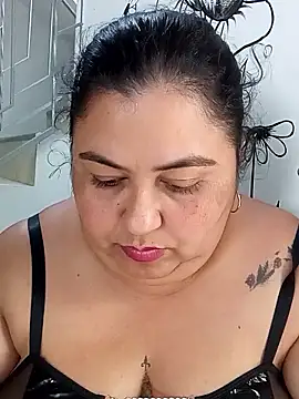 curvy diva  online show from 01.10.26