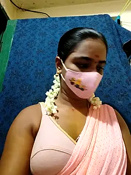 mini-queen online show from 11.02.25