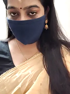 Snapshot of saritha29 chatting on 04.22.26 saritha29 online show from 04.22.26