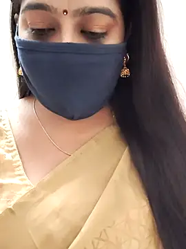Snapshot of saritha29 chatting on 04.27.26 saritha29 online show from 04.27.26