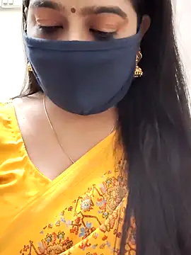 Snapshot of saritha29 chatting on 04.28.26 saritha29 online show from 04.28.26